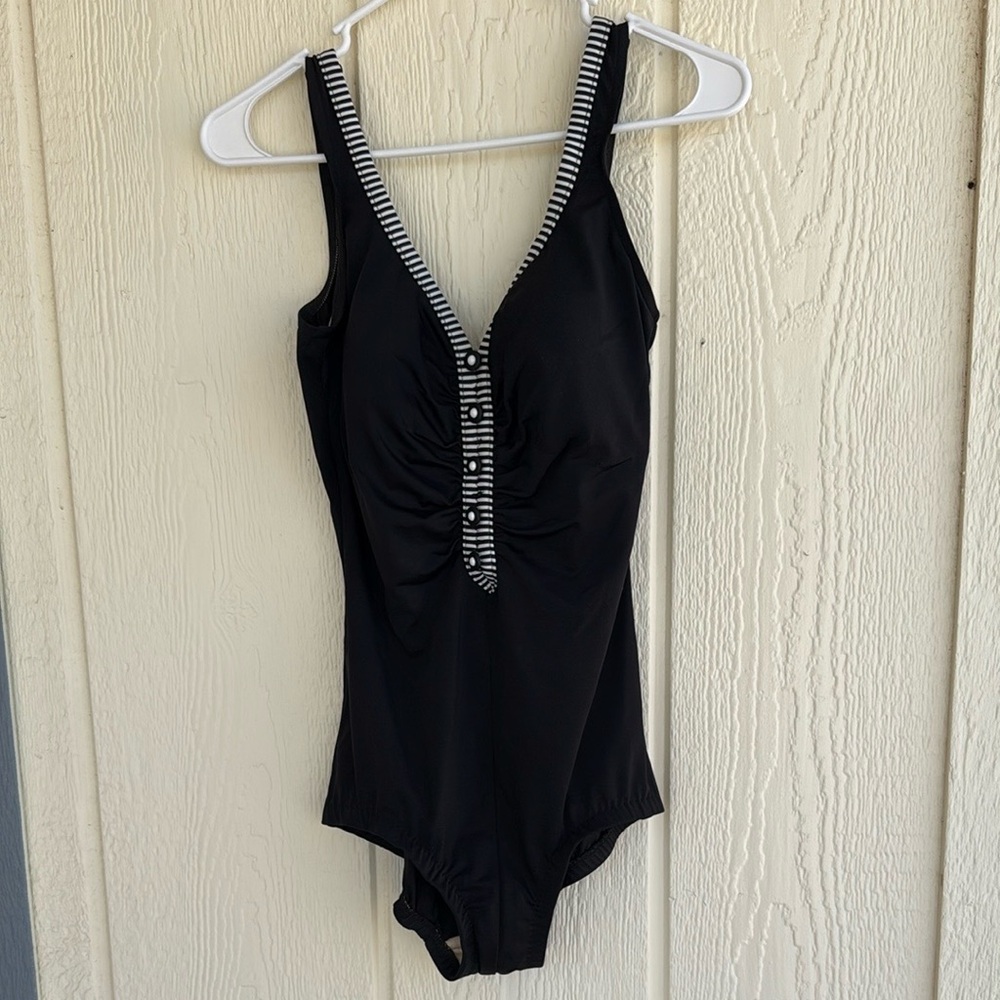 Maxine Womens Size 12 Black and White Striped One Piece Swimsuit Button Accents